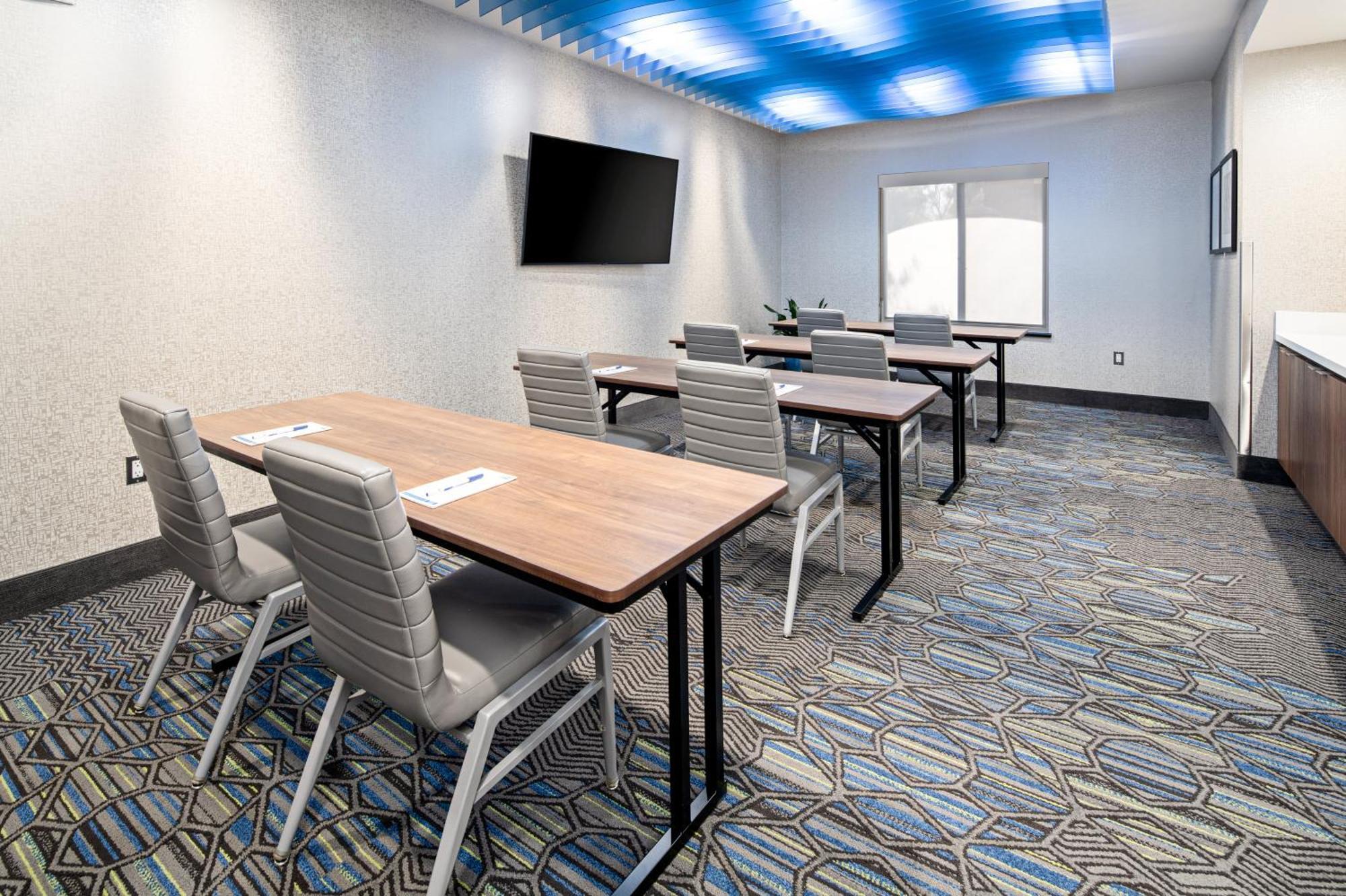 Holiday Inn Express Hotel & Suites Atascadero By Ihg Luaran gambar